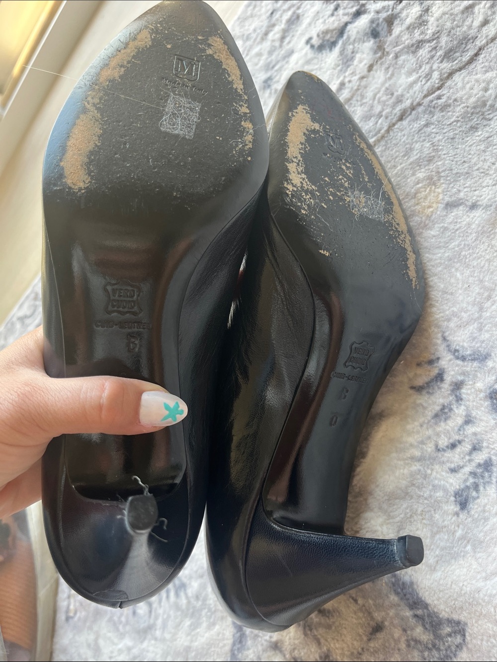 Vintage Bruno Magli Navy blue Leather Pointed Toe Pumps with Silver Accent - Picture 5 of 11
